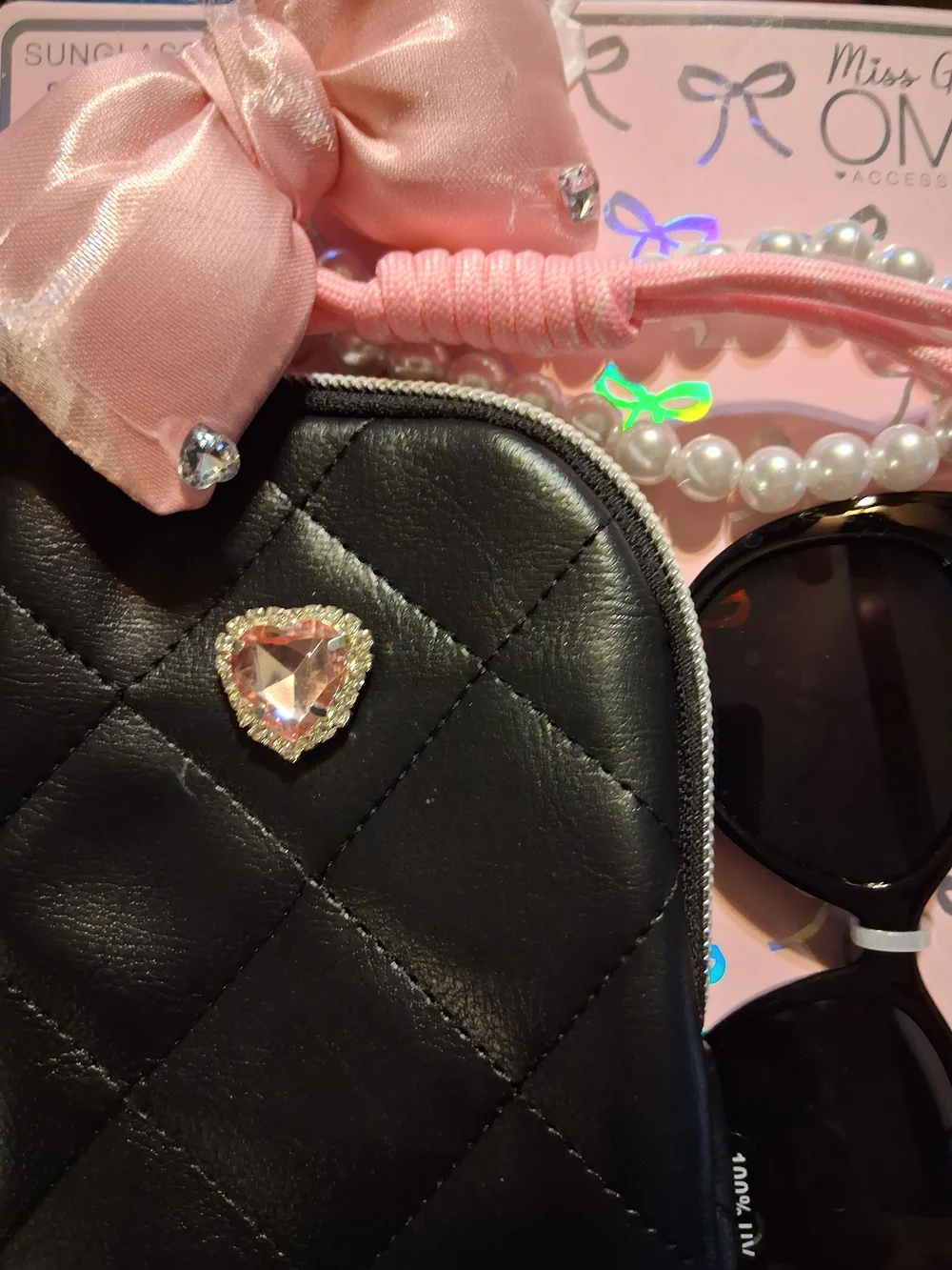 Miss Gwen's OMG Kids Pink Bow Sunglasses Set with Black Quilted Case. 3+